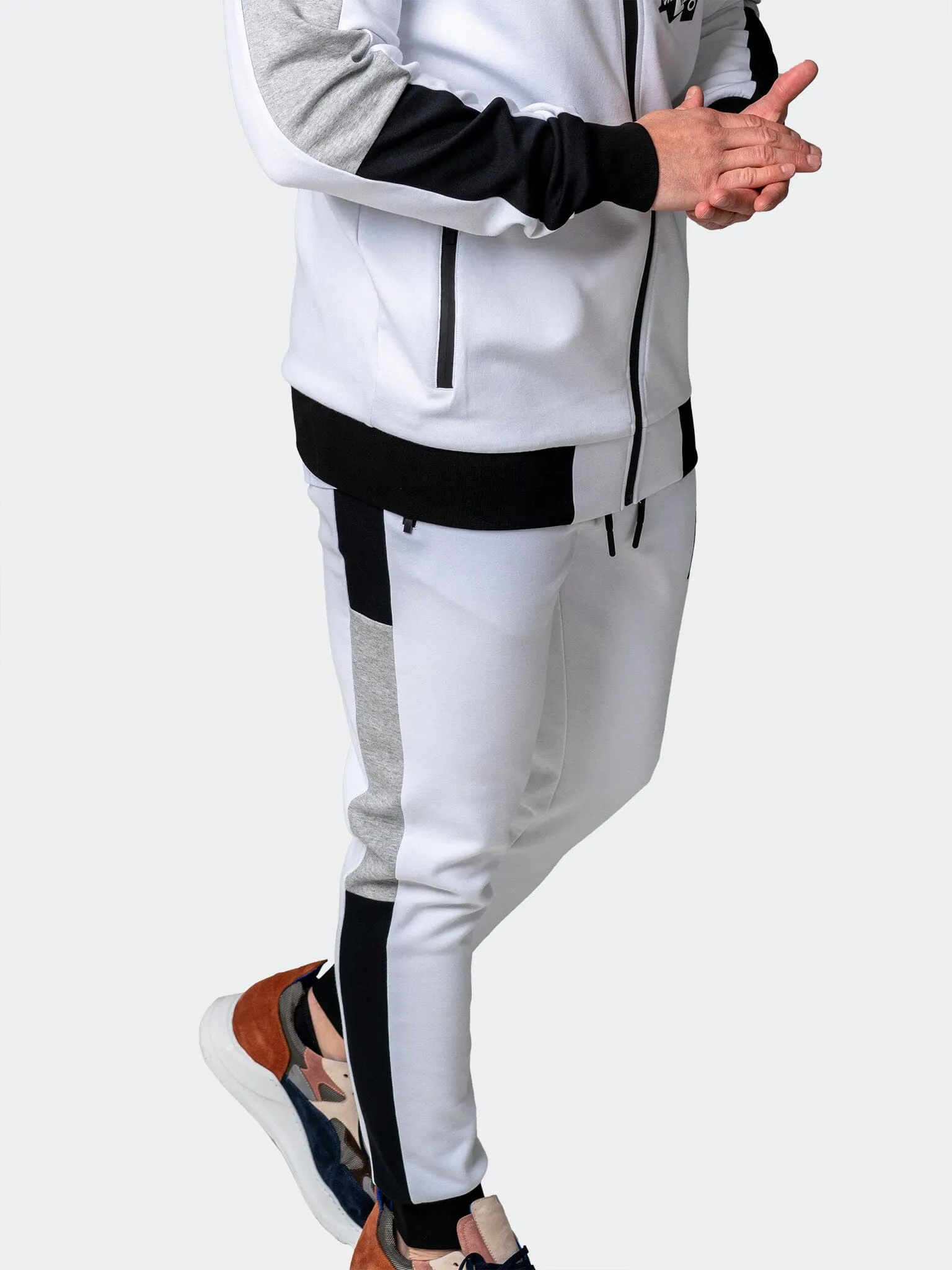 Jogger Legendary White