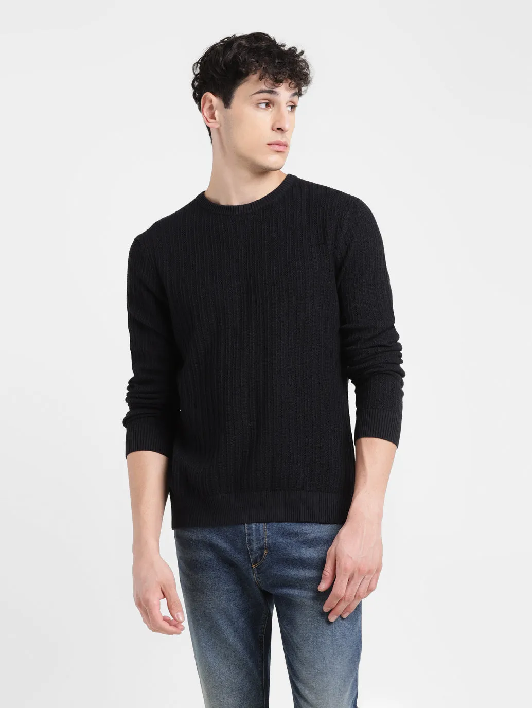 Men's Solid Black Crew Neck Sweater